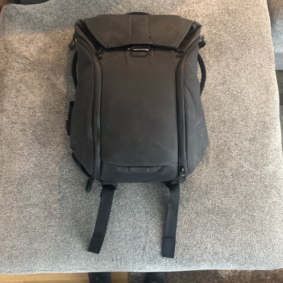 Peak Design 20L Black Photographers Backpack - Picture 3 of 10